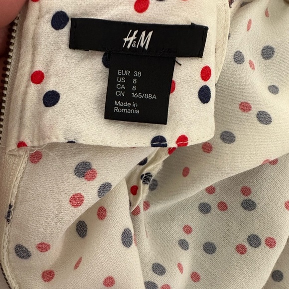 H&M BLOUSE - Picture 3 of 3